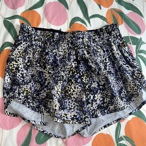 Lululemon shorts 3” inch